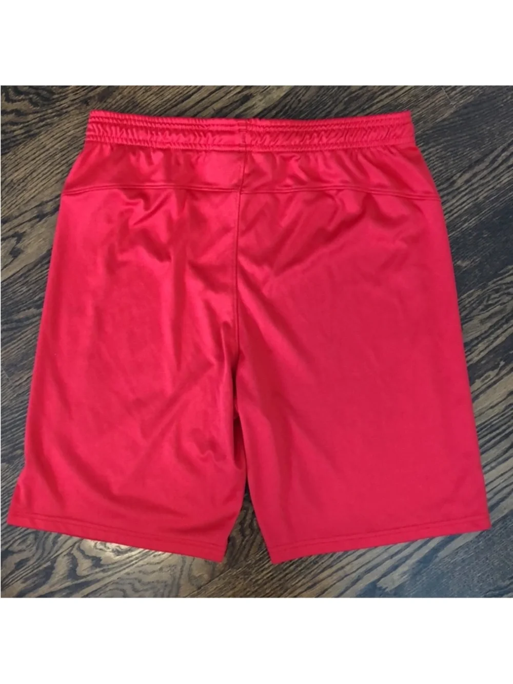 Under Armour Boys Red HeatGear Athletic Shorts Size XL
